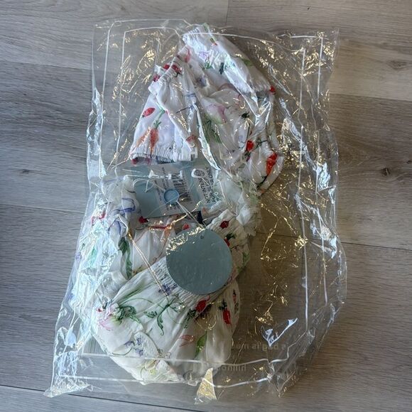 HILL HOUSE HOME
Tiny Ellie Nap Dress in Veggie Botanical 12-18M
NWT in packaging - Picture 4 of 4